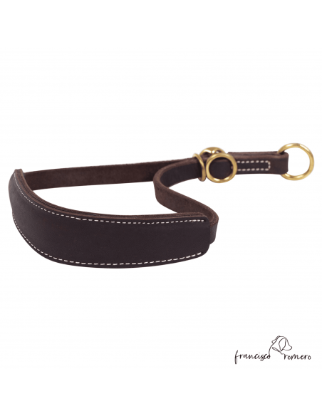 Collar de Piel Engrasada con Anillas Regulables