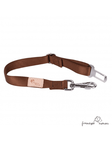 Cinturón de seguridad para perros...