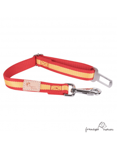 Cinturón de seguridad para perros...