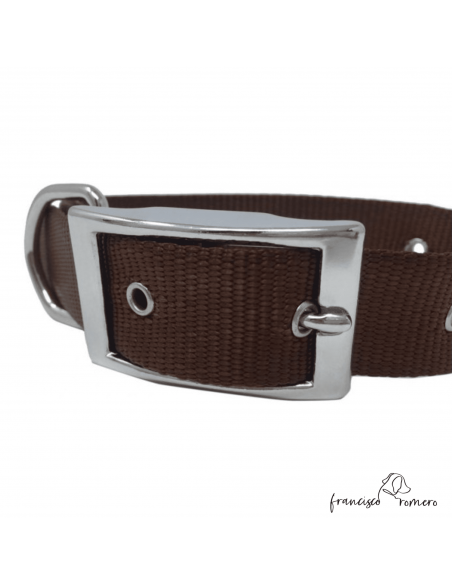 Collar nylon hebilla alemana Marrón